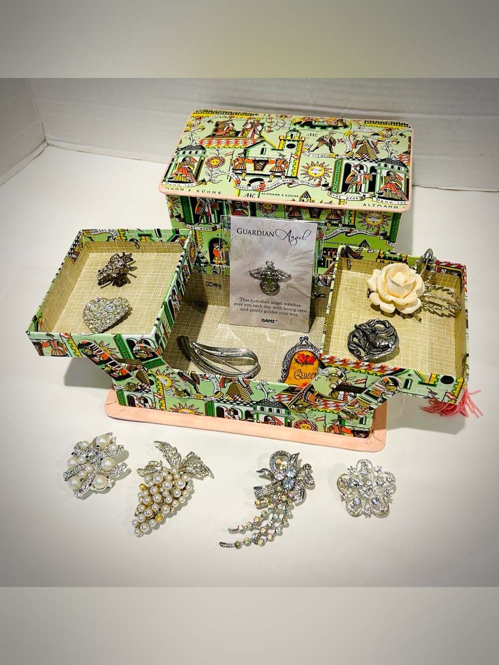 Vintage Brooch Pin Lot Grab Bag Bundle with Collectible Altmann & Kuhne Box